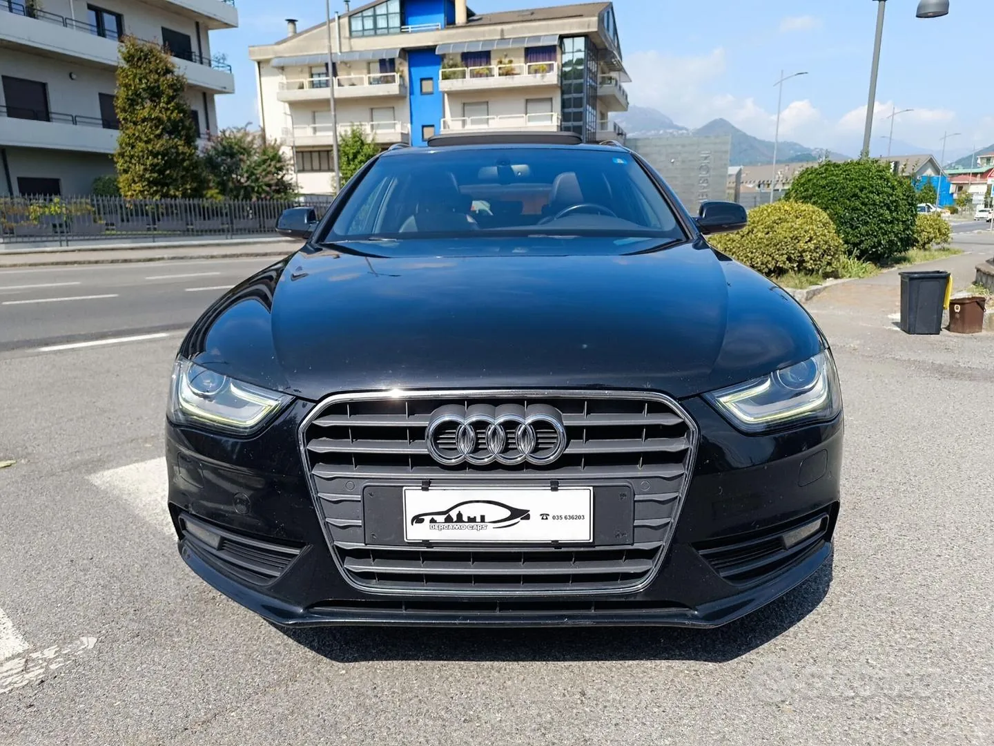 Audi A4 Avant 2012 photo 2