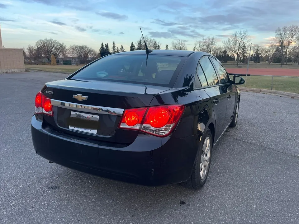 Chevrolet Cruze 2014 photo 3