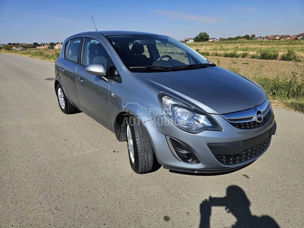 Opel Corsa D 2013 photo 4