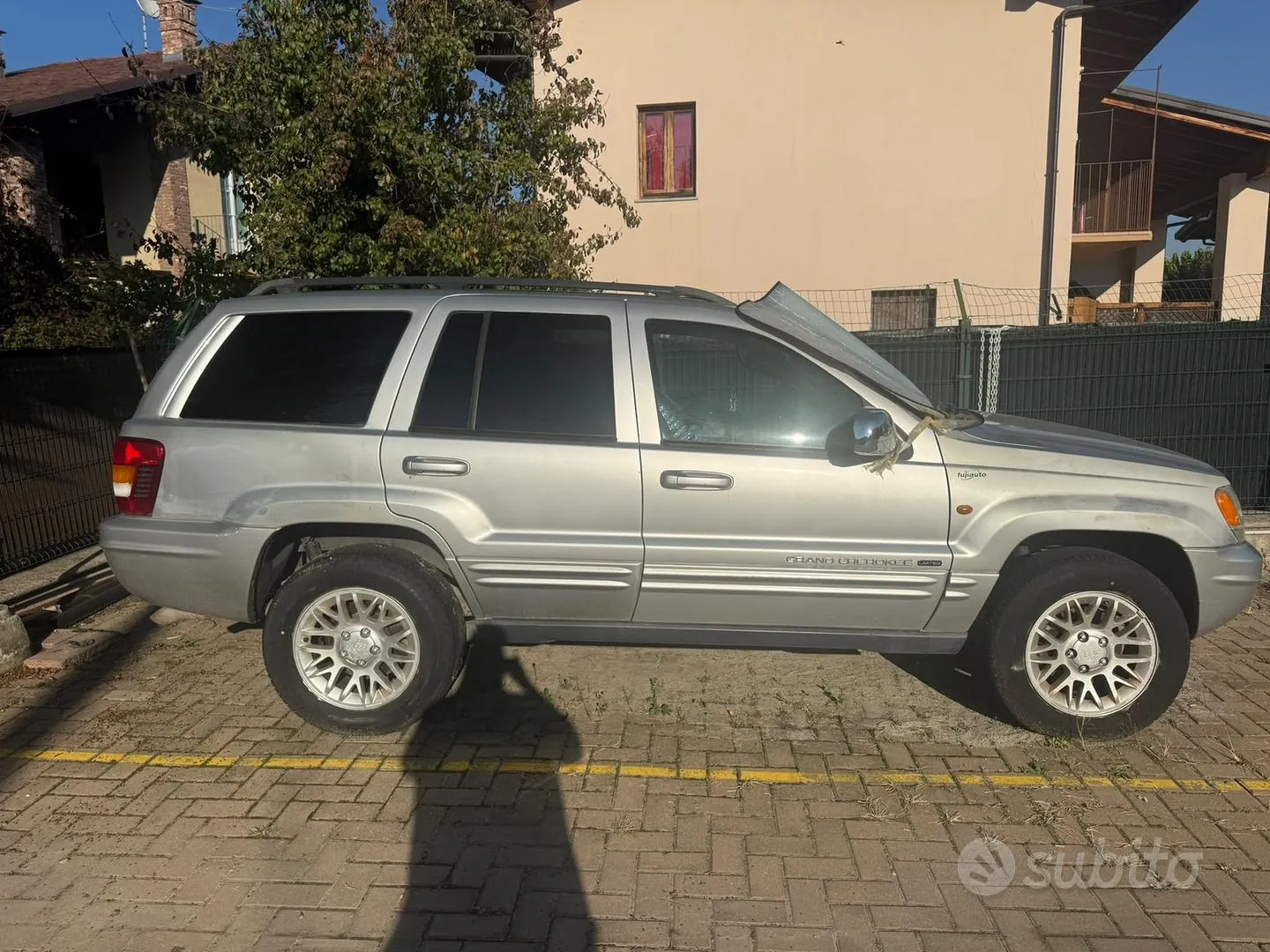 Jeep Cherokee 2002 photo 4