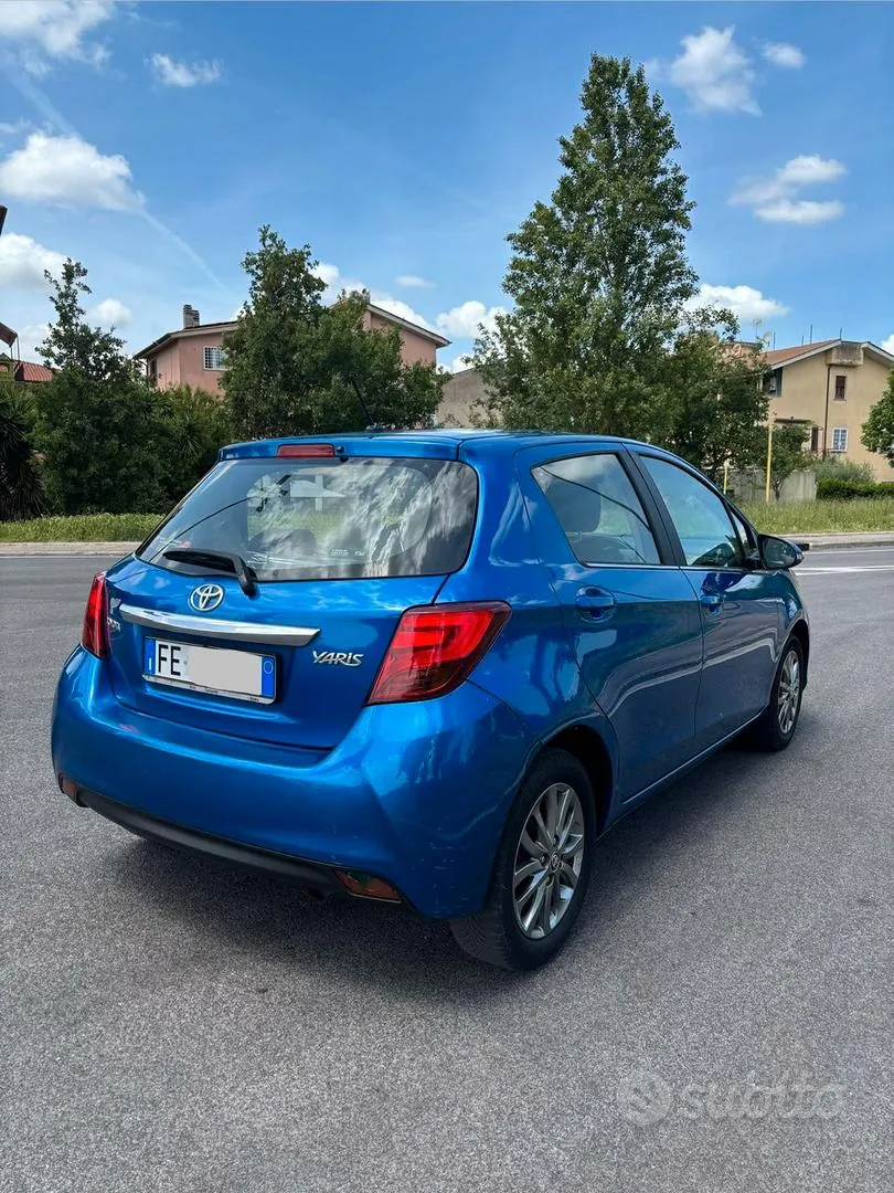 Toyota Yaris 2016 photo 5