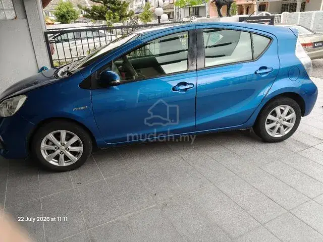 Toyota Prius C