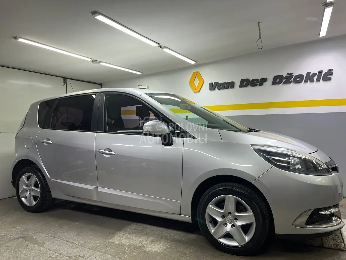 Renault Scenic 2014 photo 2