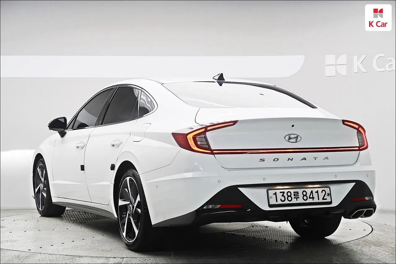 Hyundai Sonata Dn8 2020 photo 2