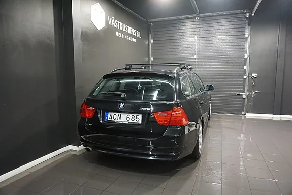 BMW 320 2009 photo 5