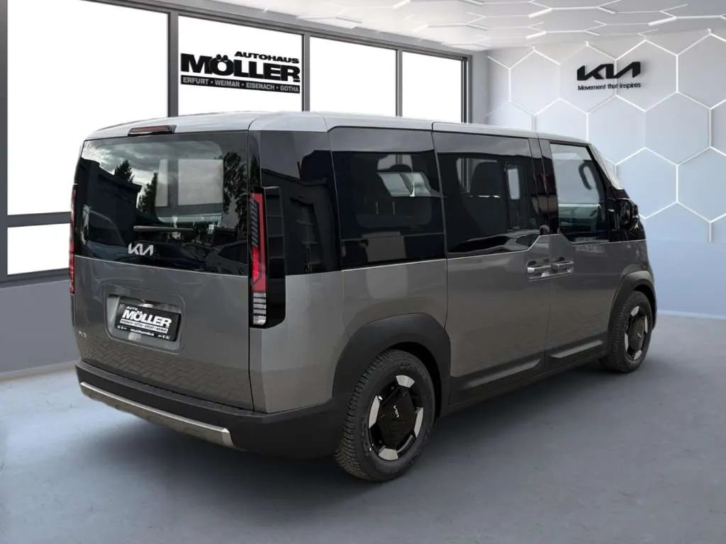 Kia Pv5 photo 5