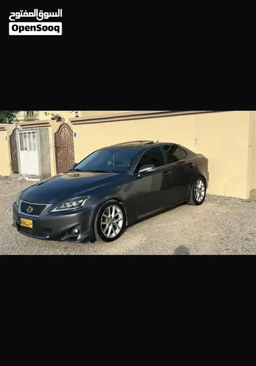 Lexus Is 250 2013 photo 3