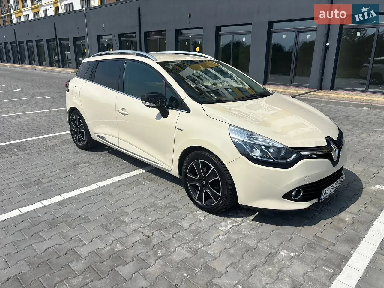 Renault Clio 2016 photo 3
