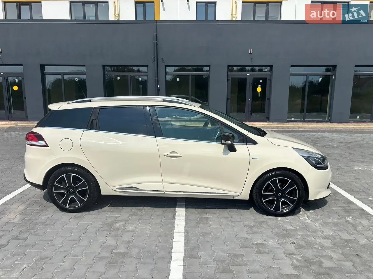 Renault Clio 2016 photo 4