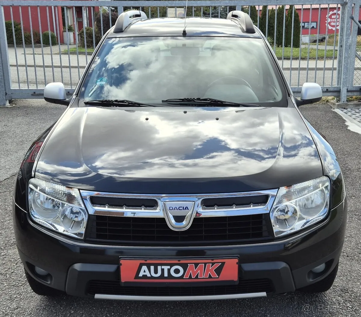 Dacia Duster 2012 photo 2