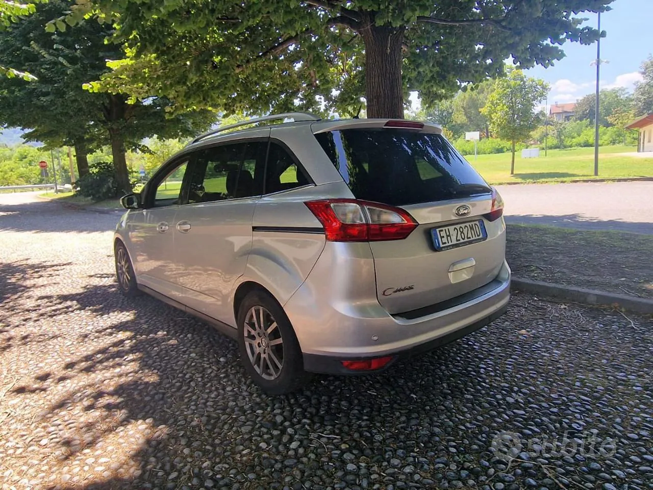 Ford C-Max 2011 photo 3