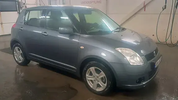 Suzuki Swift 2006 photo 4