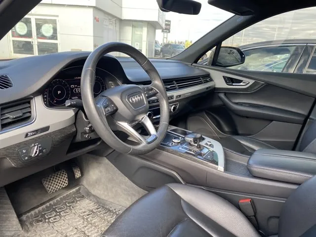 Audi Q7 2018 photo 3