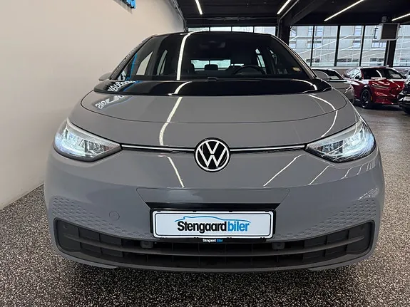 Volkswagen Id.3 2021 photo 2