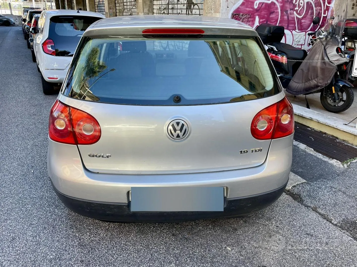 Volkswagen Golf 2005 photo 2