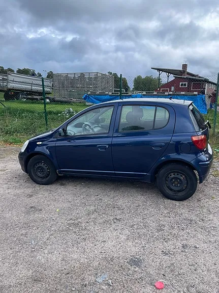 Toyota Yaris 2004 photo 5