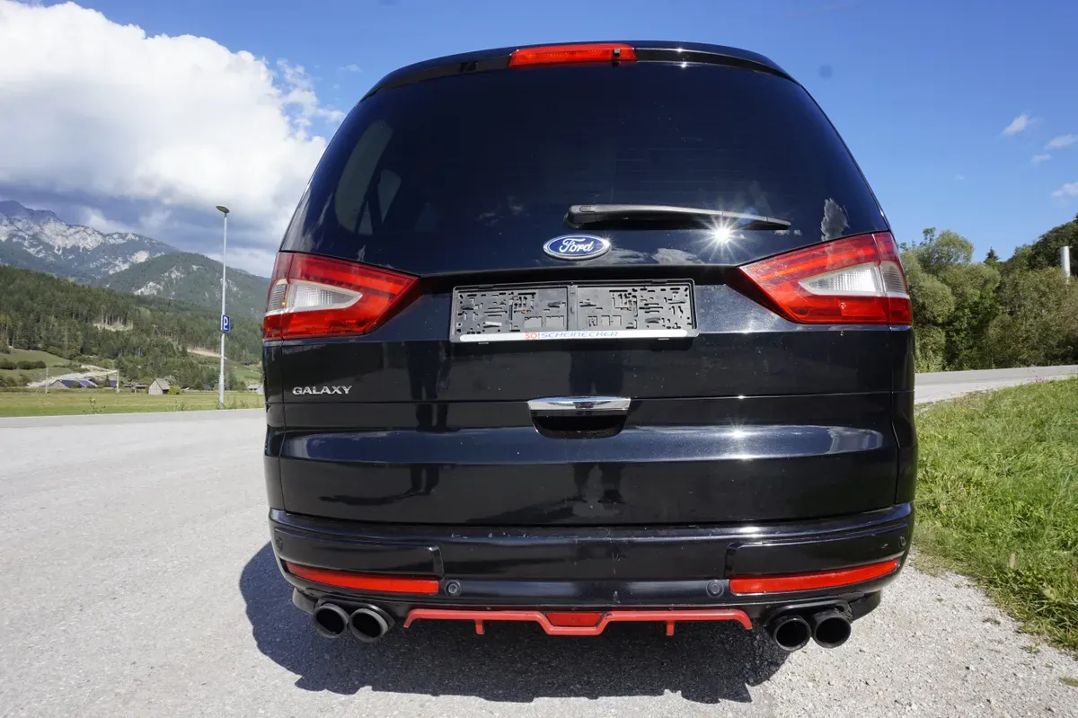 Ford Galaxy 2013 photo 2