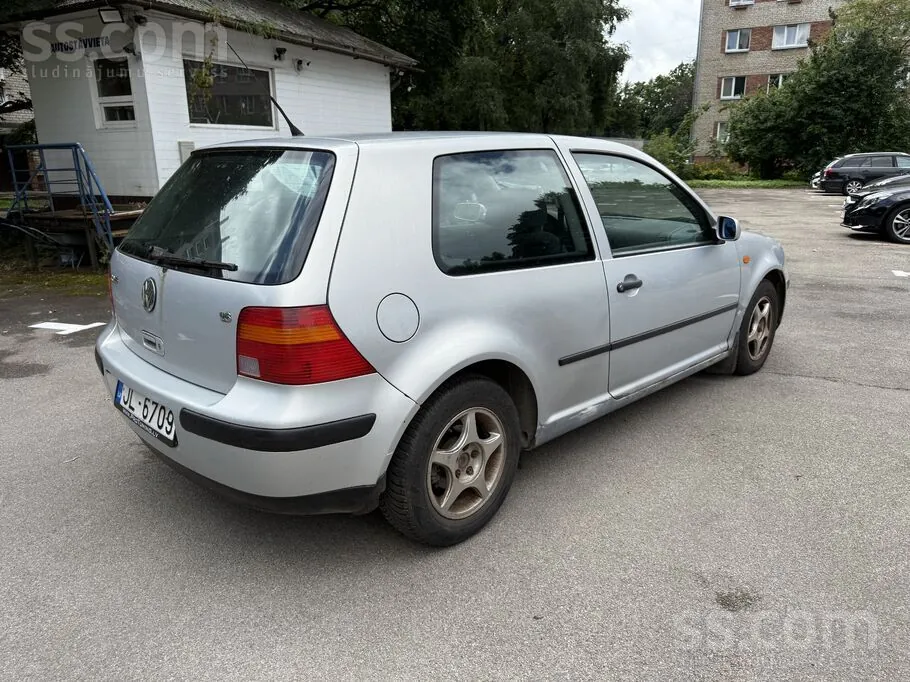 Volkswagen Golf 1998 photo 4
