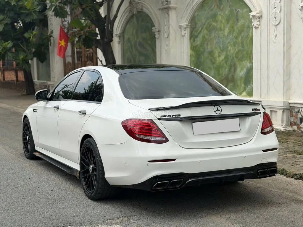 Mercedes-Benz E-Class 2016 photo 4