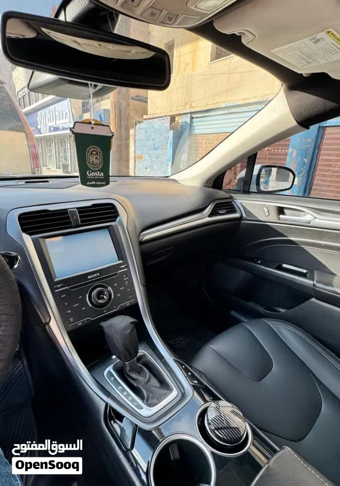 Ford Fusion 2013 photo 2
