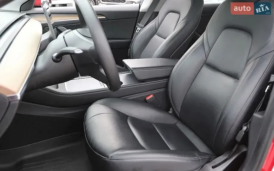 Tesla Model 3 2021 photo 4