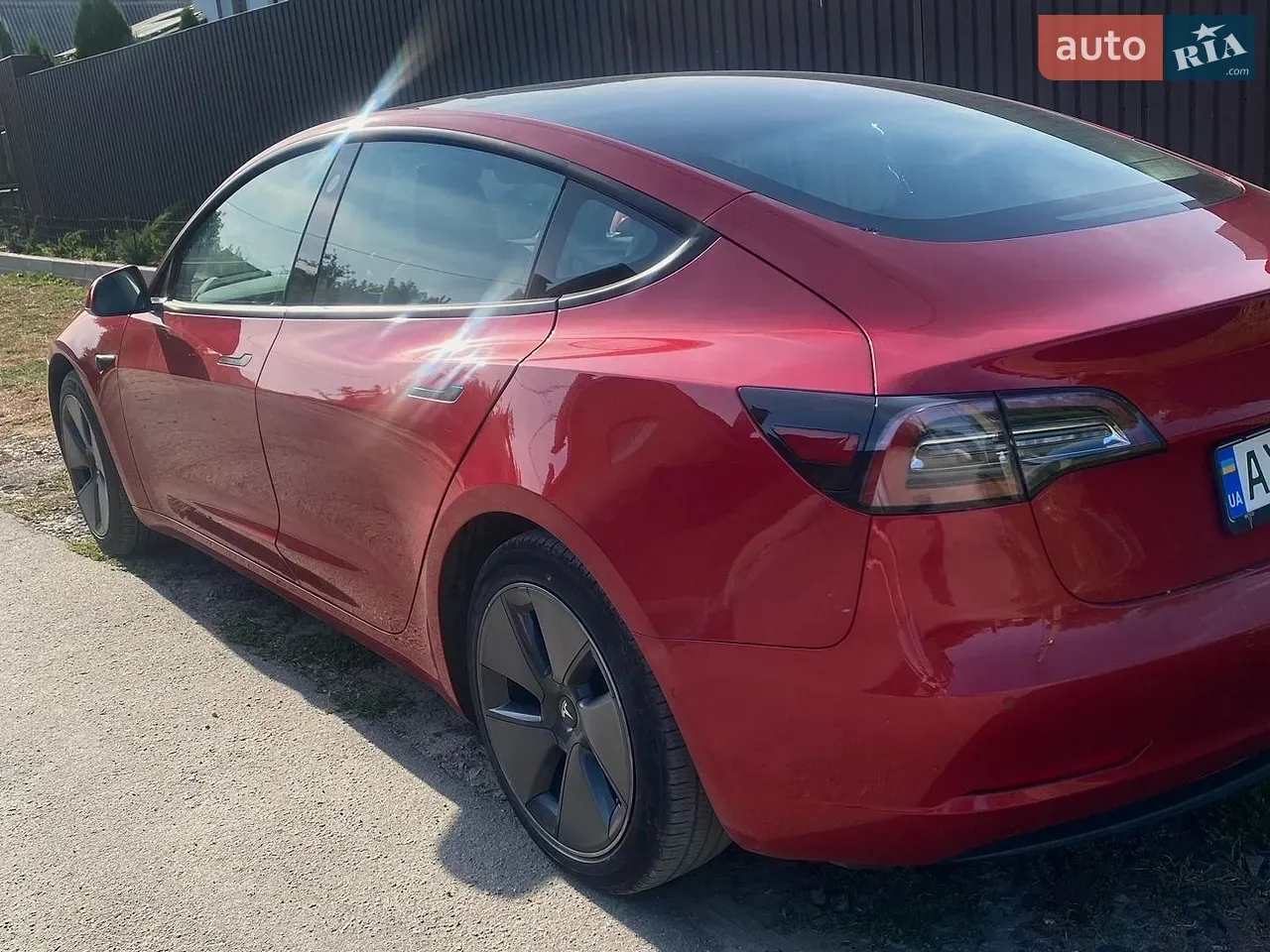 Tesla Model 3 2021 photo 2