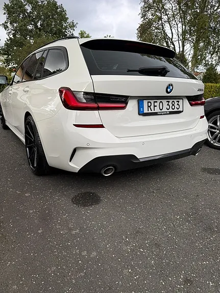 BMW 330E 2021 photo 3