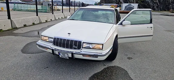 Buick Riviera 1993 photo 4