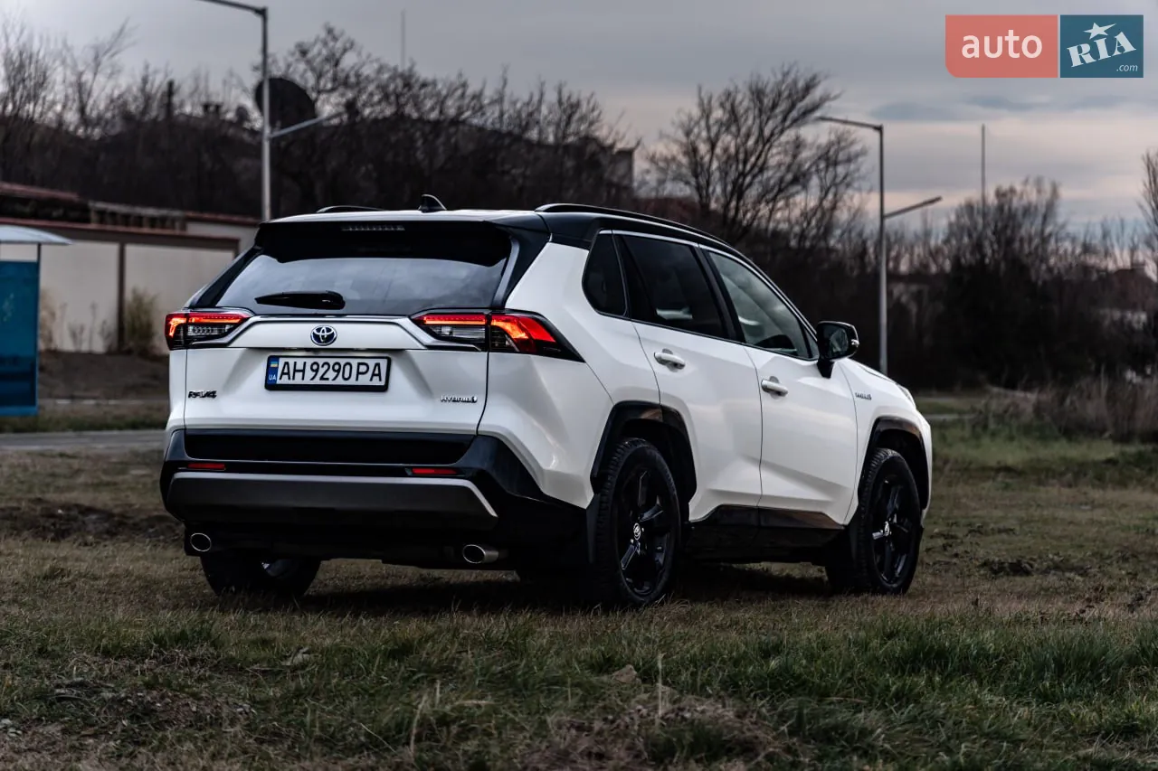 Toyota Rav4 2020 photo 3