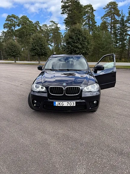 BMW X5 2013 photo 2