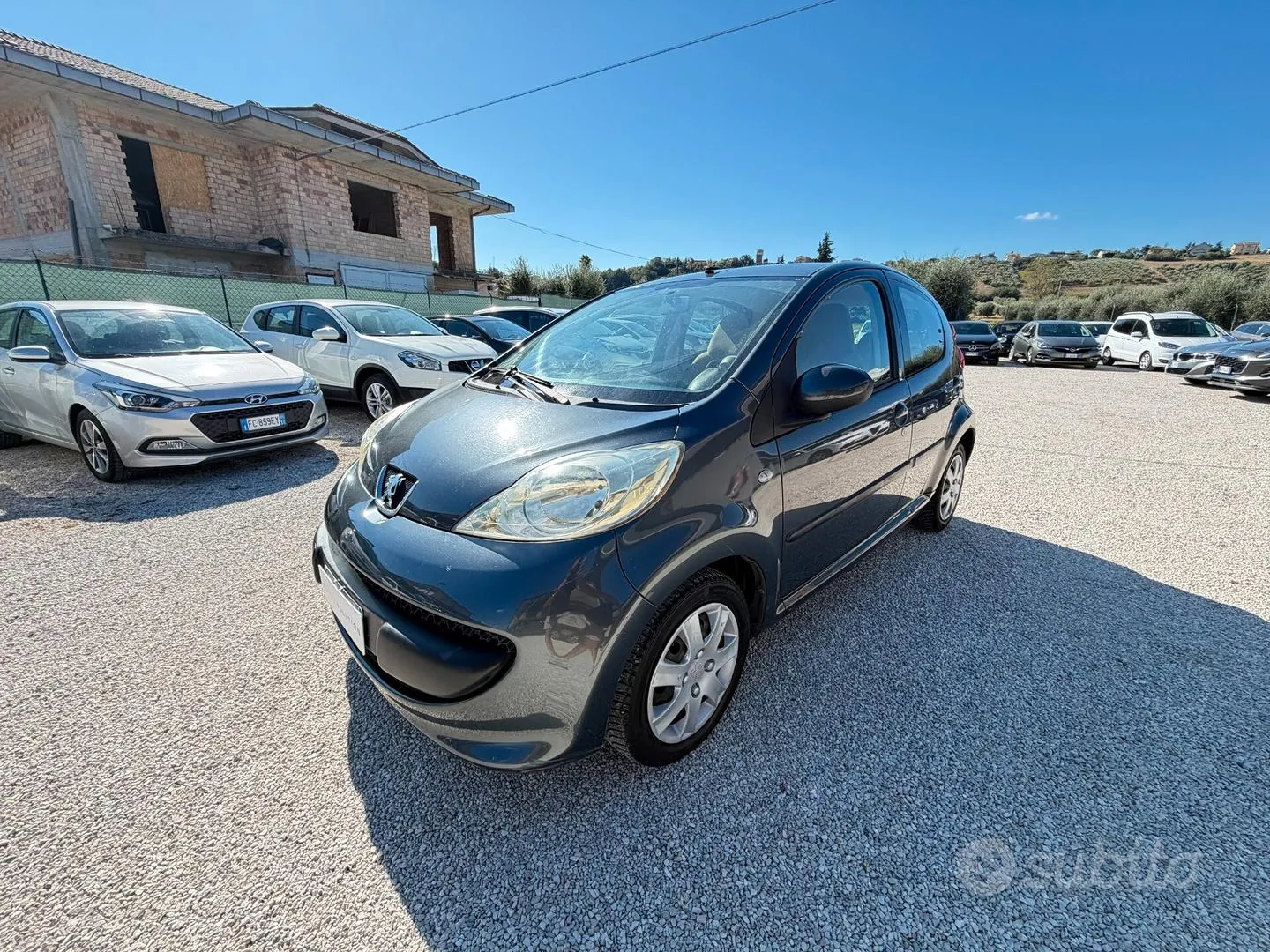 Peugeot 107 2008 photo 2