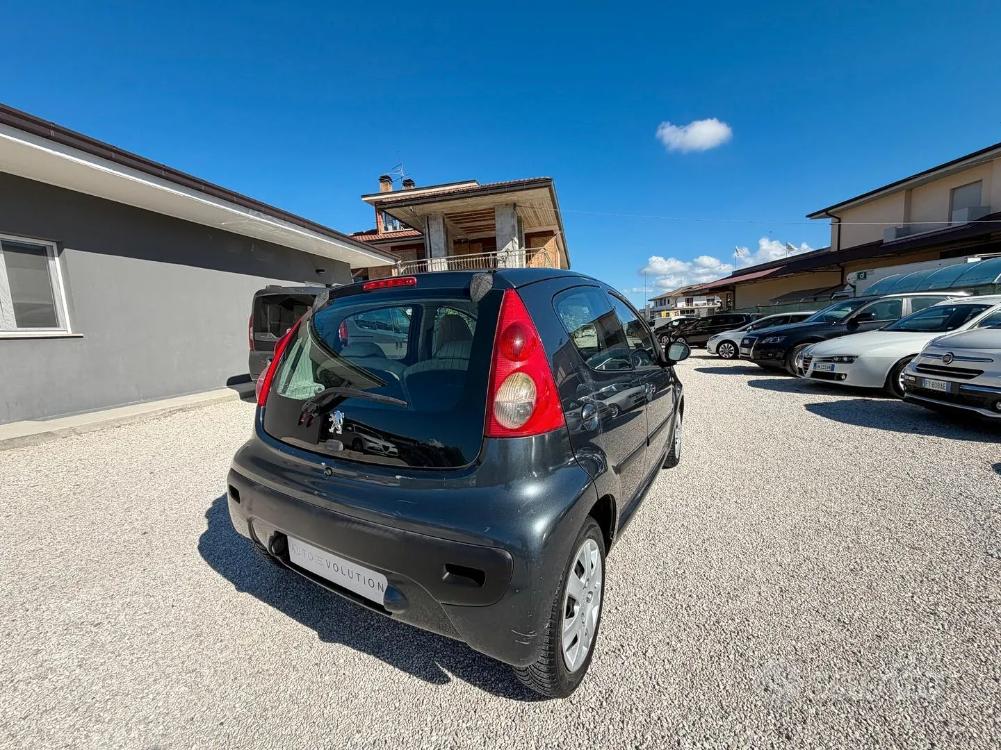 Peugeot 107 2008 photo 5
