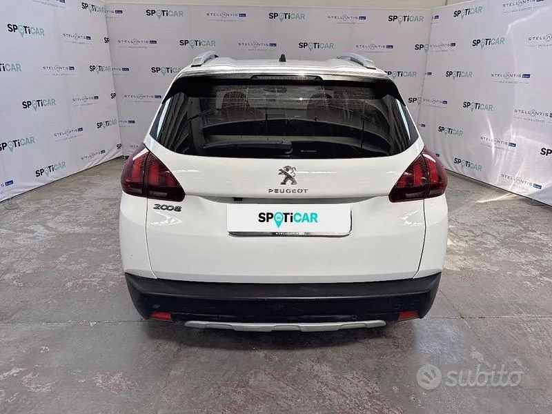Peugeot 2008 2019 photo 4