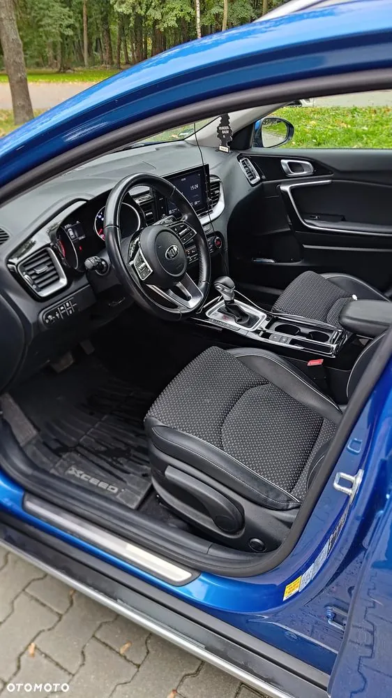Kia Xceed 2021 photo 2