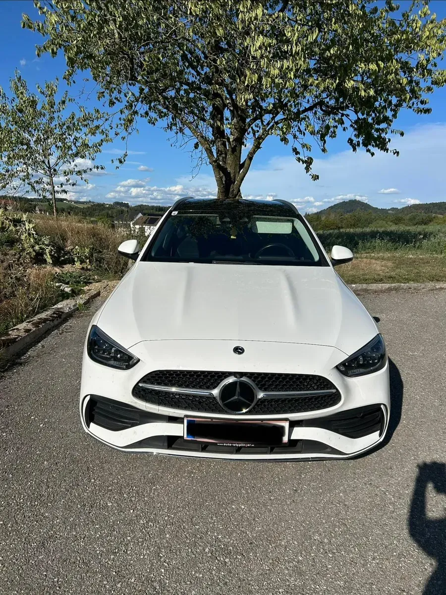 Mercedes-Benz C-Class 2022 photo 2