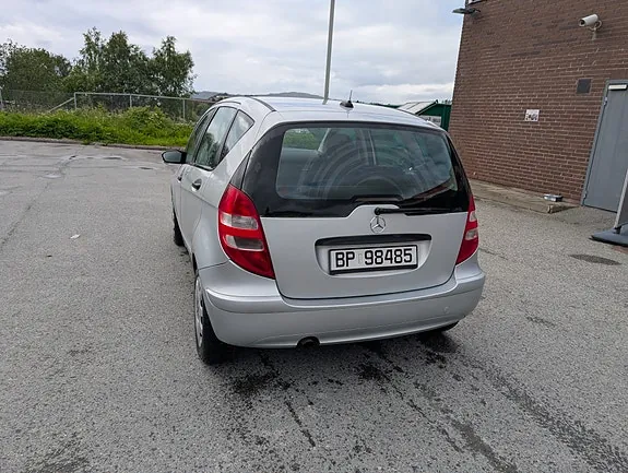 Mercedes-Benz A150 2004 photo 3