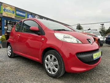Peugeot 107 2008 photo 2