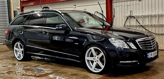 Mercedes-Benz E250