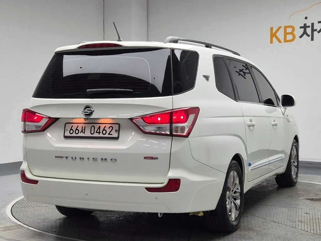 KG Mobility Korando 2016 photo 3