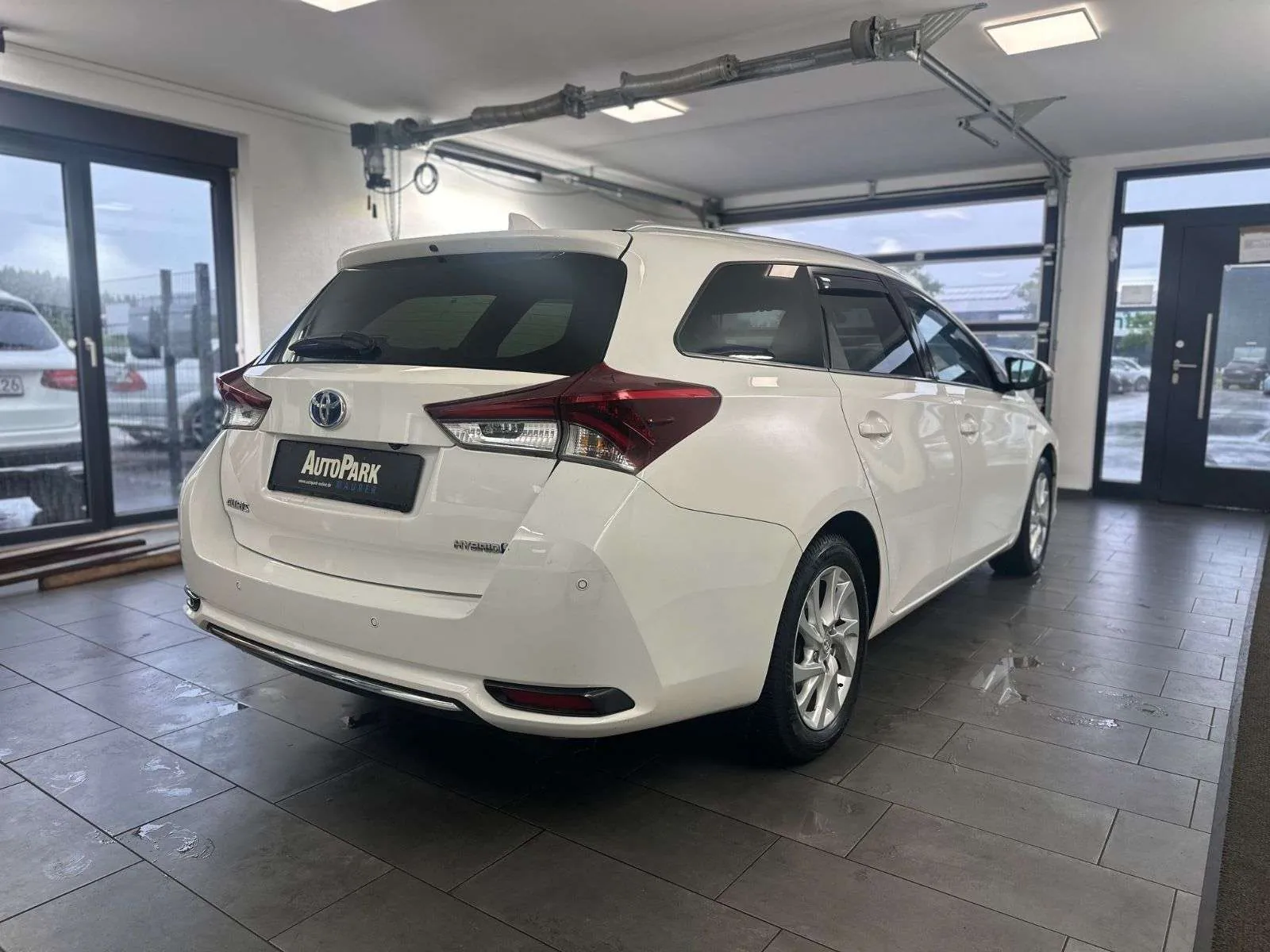 Toyota Auris 2018 photo 5