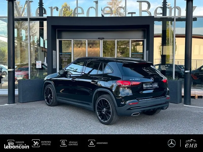 Mercedes-Benz Gla 250 E Amg Line 2023 photo 3