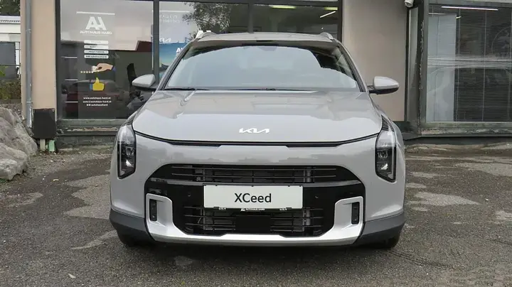 Kia Xceed 2026 photo 2