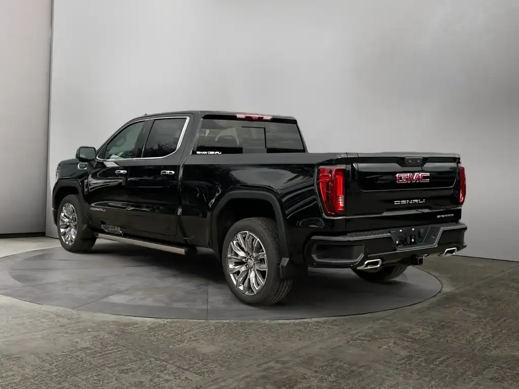 GMC Sierra 1500 2026 photo 3