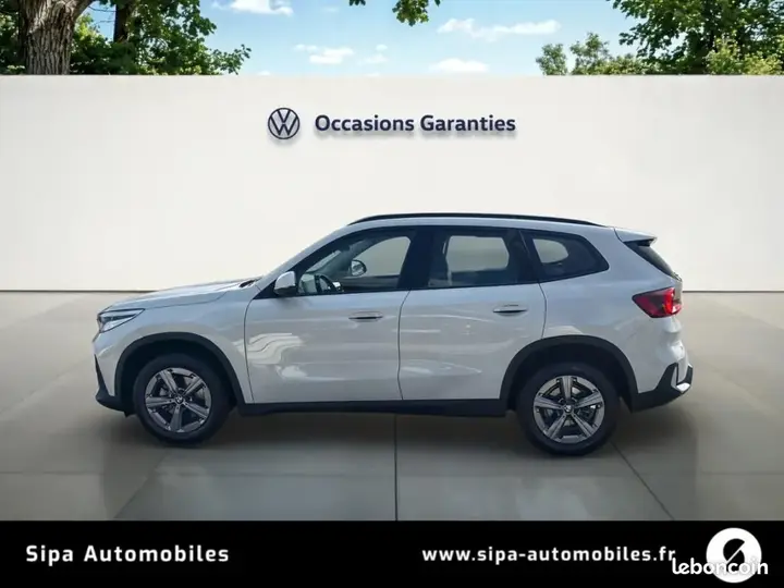 BMW X1 2024 photo 2