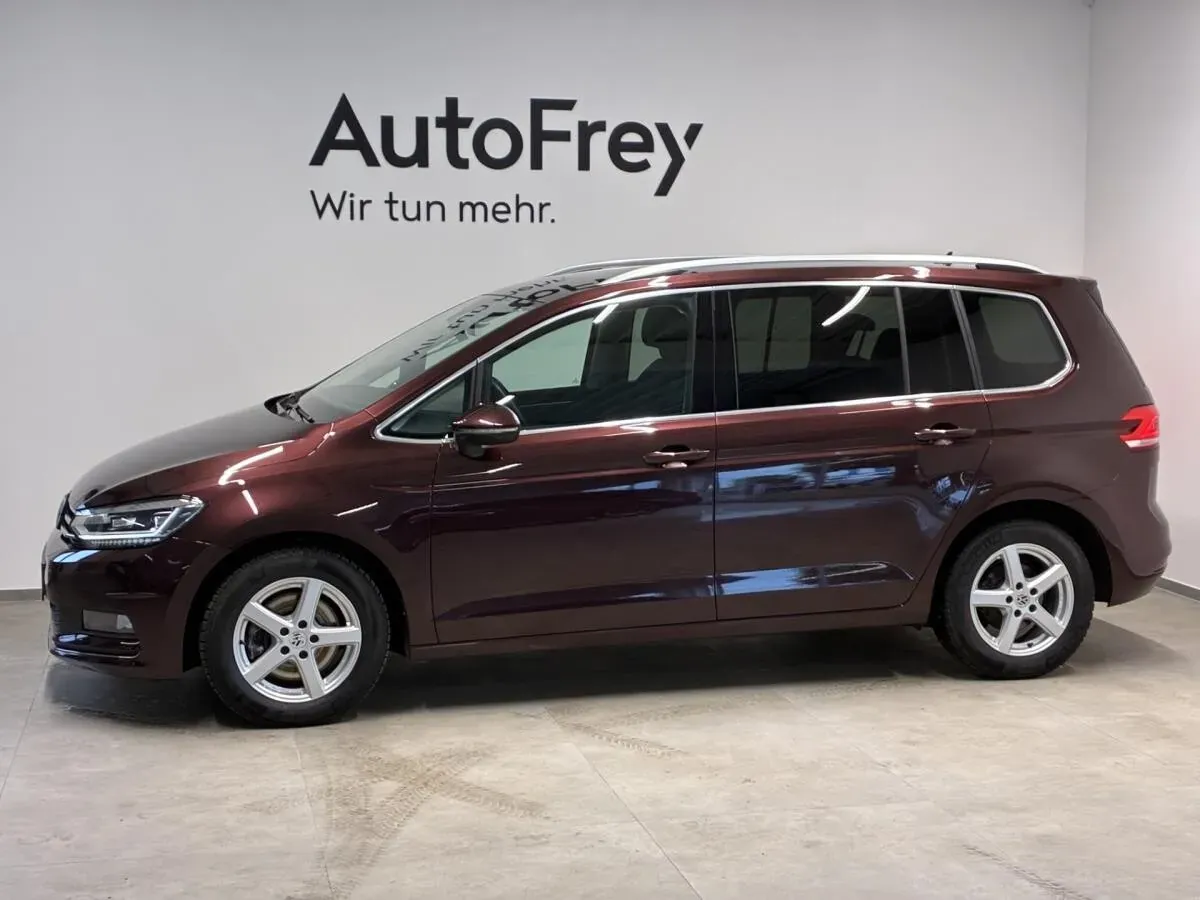 Volkswagen Touran 2019 photo 2