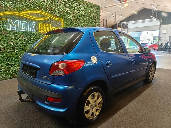 Peugeot 206 2007 photo 4