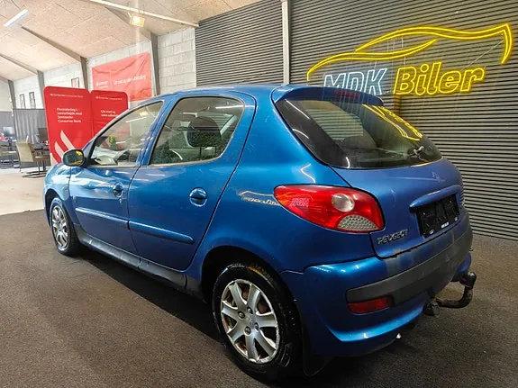 Peugeot 206 2007 photo 3