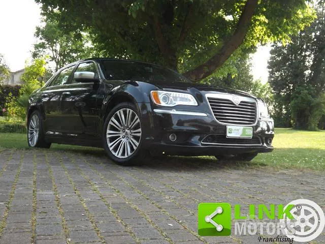 Lancia Thema 2014 photo 3