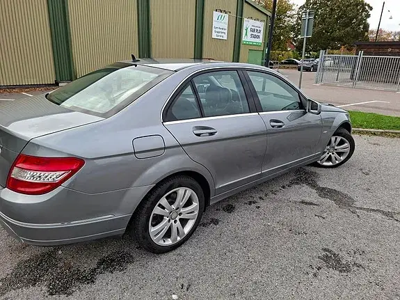 Mercedes-Benz C 220 2011 photo 5