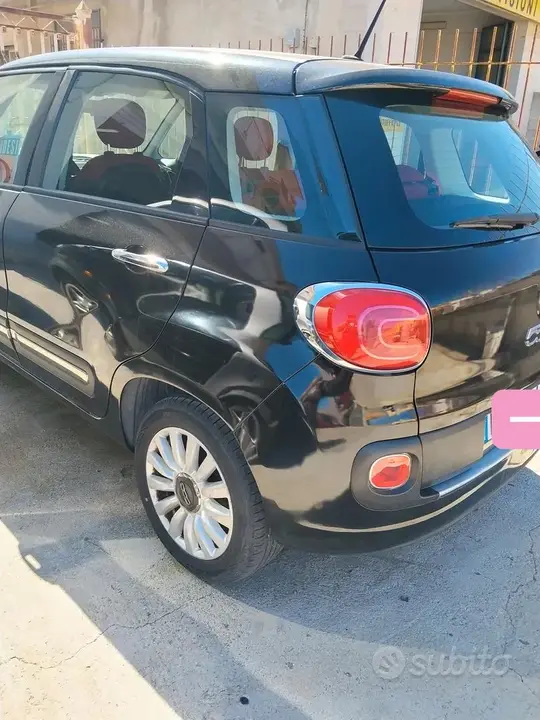 Fiat 500L 2016 photo 2
